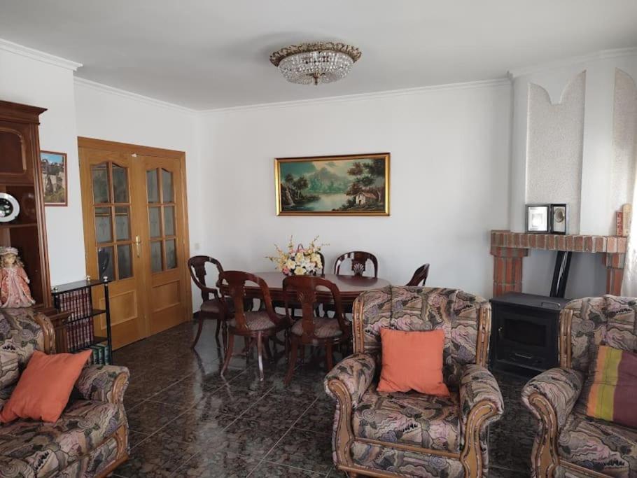 Casa Conchita Villa Campillo de Altobuey Екстериор снимка